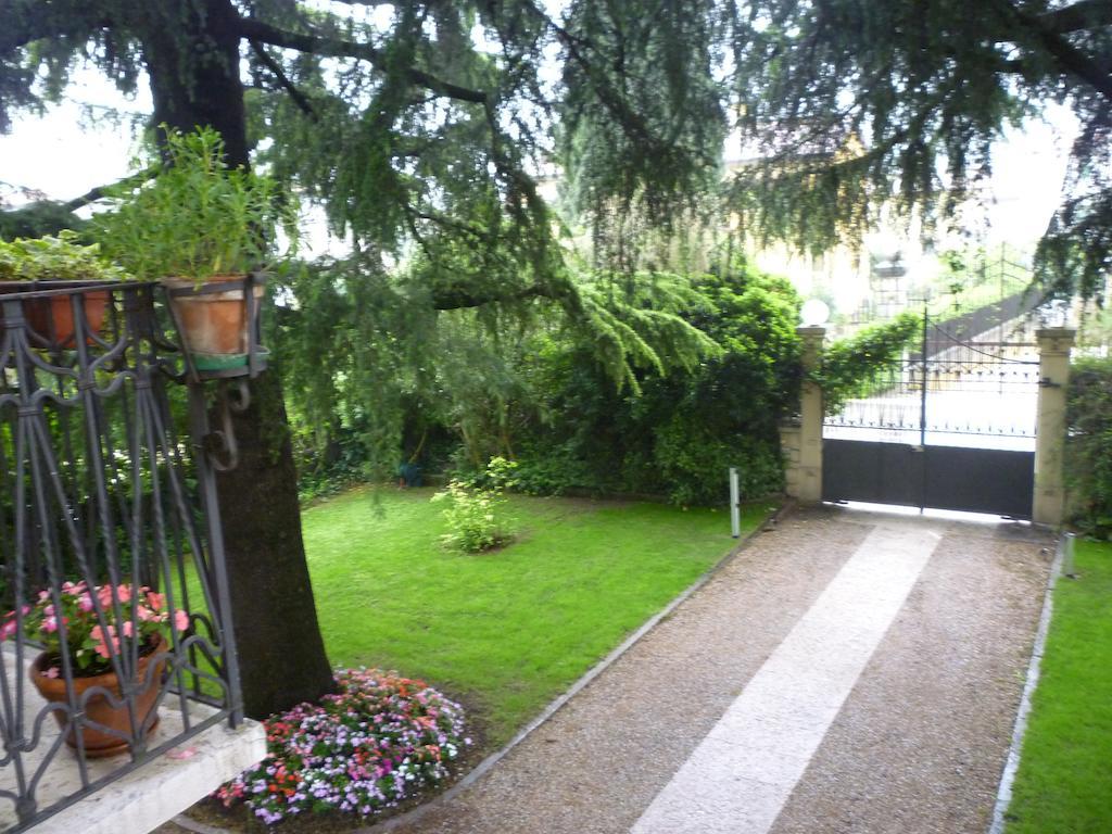 B&B Villa Dei Pini Domegliara Eksteriør billede