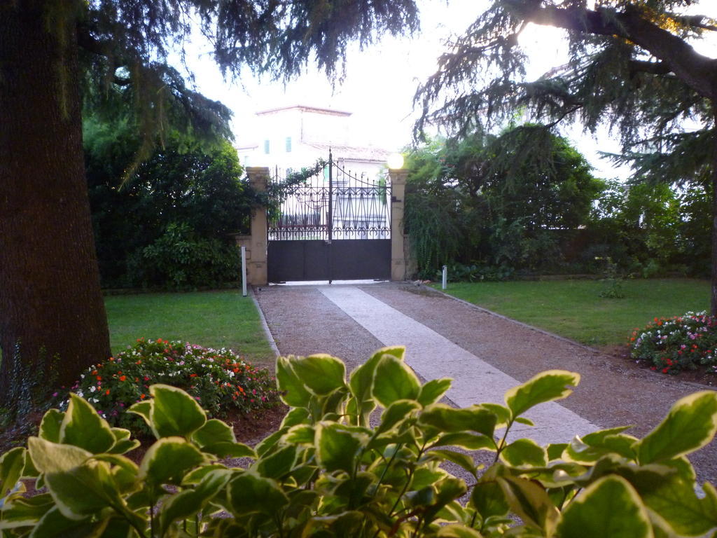 B&B Villa Dei Pini Domegliara Eksteriør billede